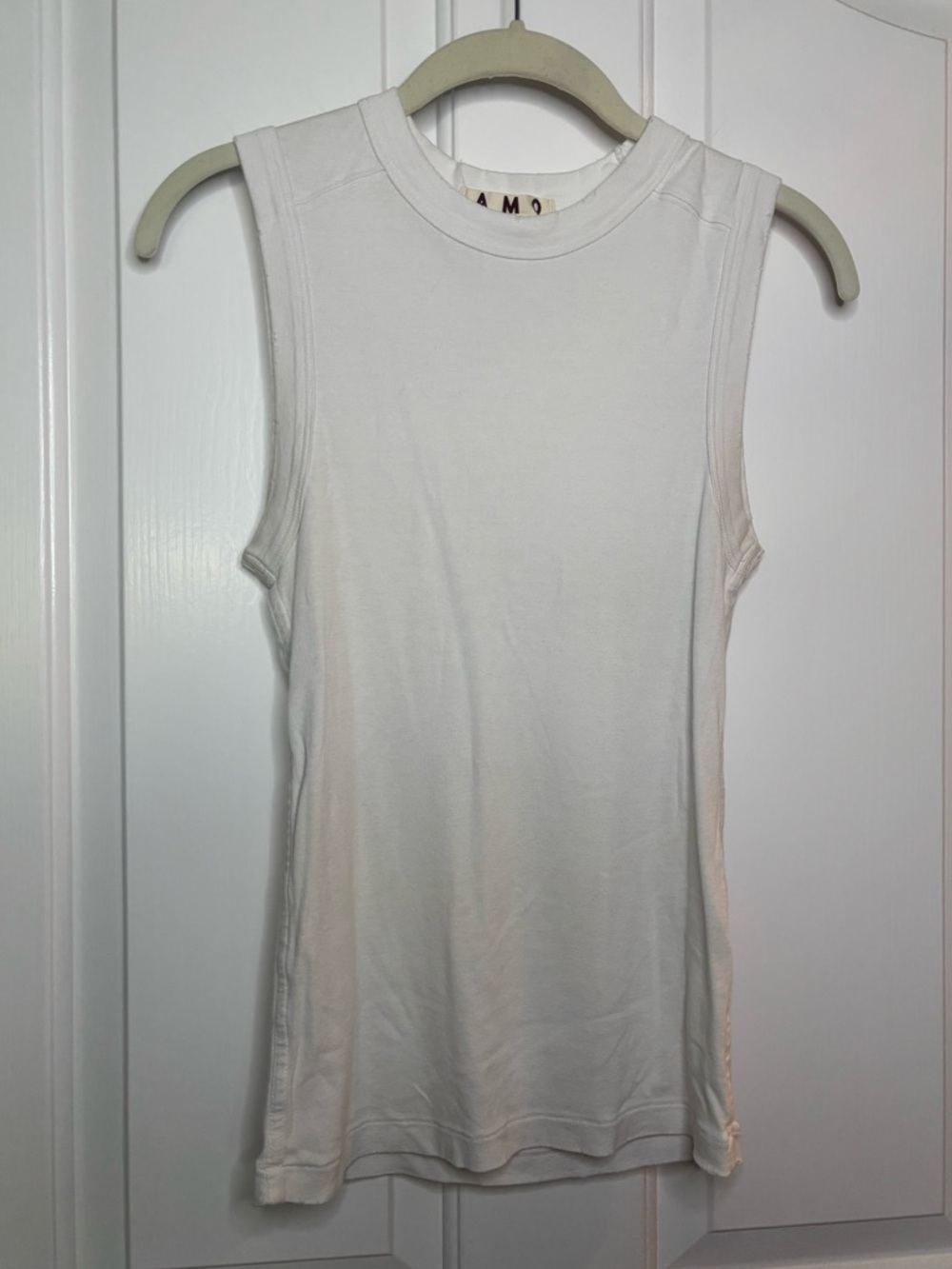 EUC AMO Sleeveless White Soft Sleeveless Tshirt size S
